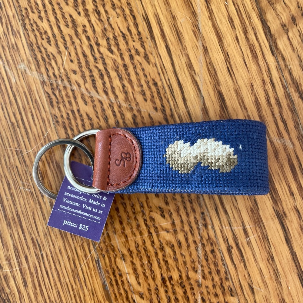 NWT Smathers & Branson needlepoint PB&J key fob